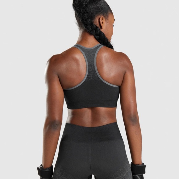 Gymshark adapt leggings and bra set - Picture 3 of 9